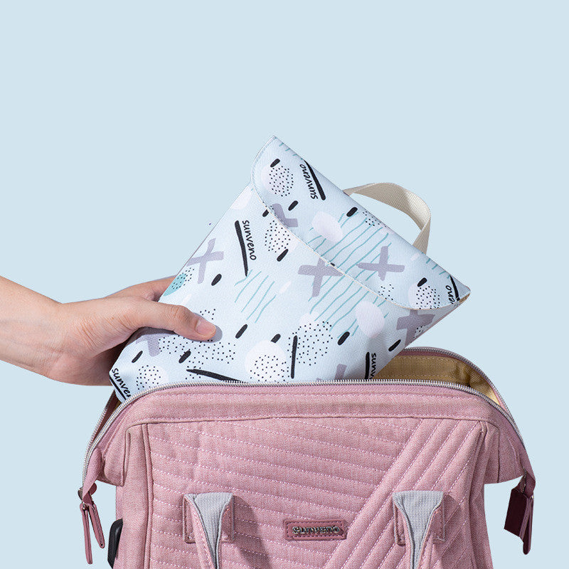 Multifunctional & Portable Baby Diaper Storage Bag