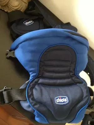 Newborn baby carrier