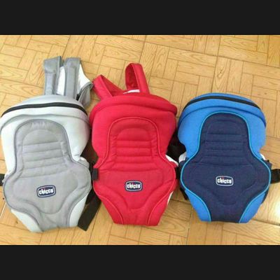 Newborn baby carrier